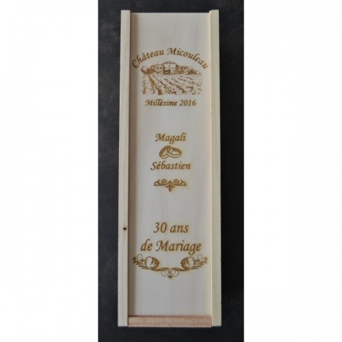 Coffret en bois gravé bouteille de vin